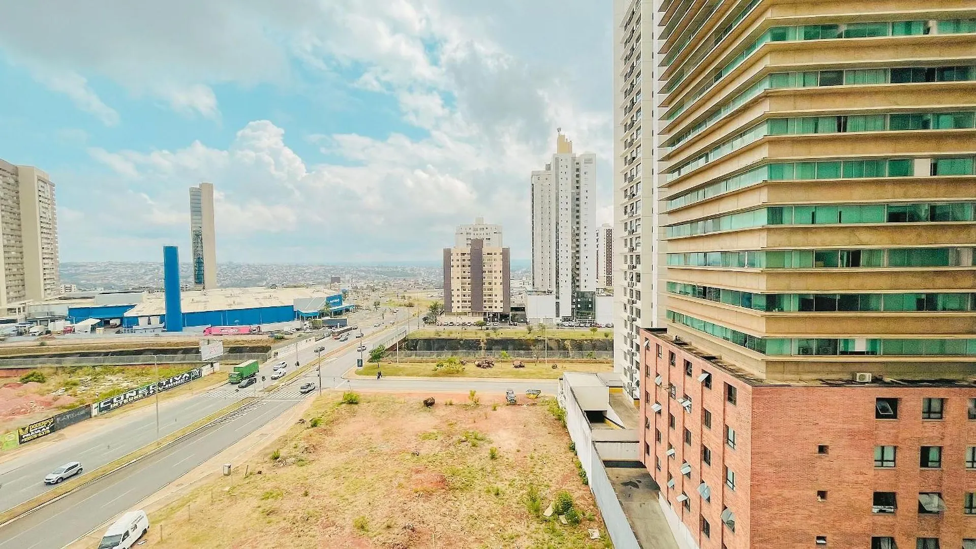 Apartment Apt 1 Quarto Metro Vaga Garagem Brasilia