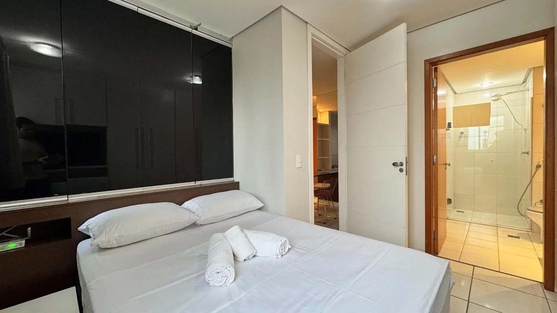Apt 1 Quarto Metro Vaga Garagem Brasilia 0*,  Brazil